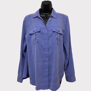 Chico’s Blue Roll Tab Sleeve Button Down Shirt Size Medium Style# 570253194